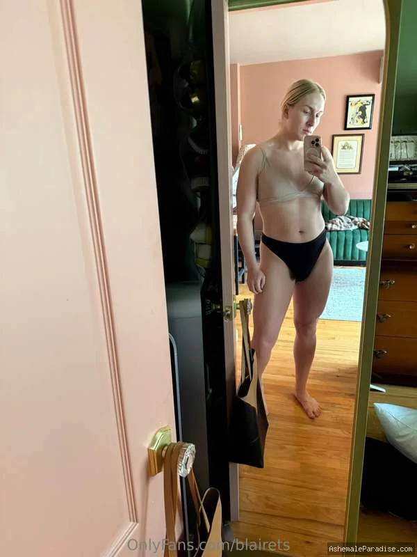 Blaire Banks — Blaire Banks — 35 fotos — OnlyFans Photos