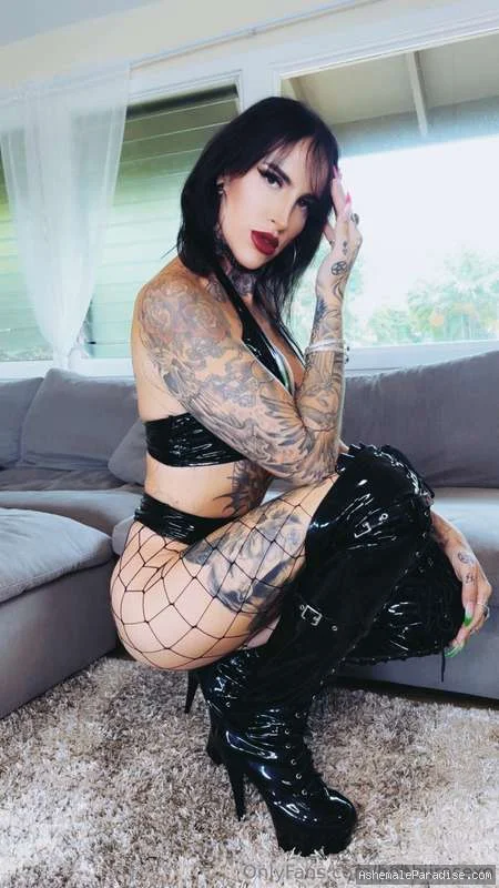 Bobbii Rose — Bobbii Rose — 63 fotos