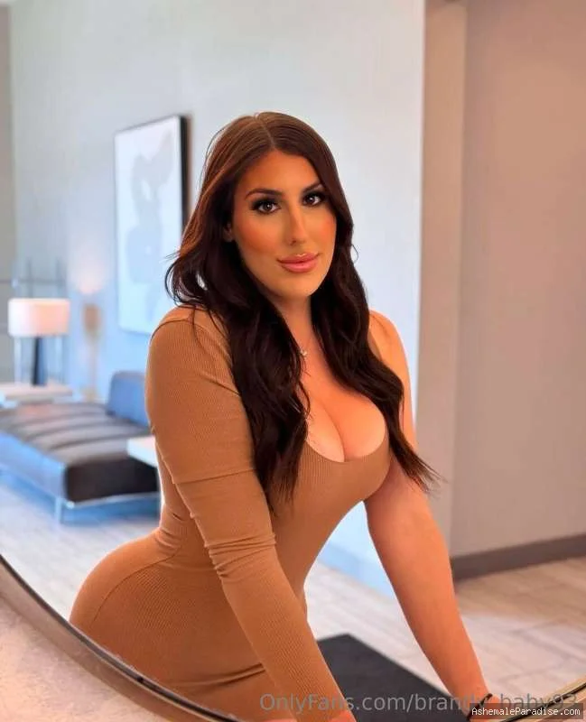 Brandy Nitti — Brandy Nitti — 17 fotos — OnlyFans Photos