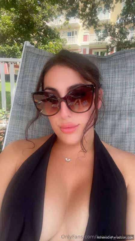 Brandy Nitti — Brandy Nitti — 17 fotos — OnlyFans Photos