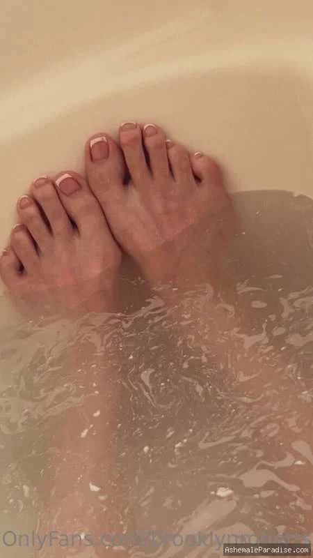 Brooklyn Roberts — Brooklyn Roberts — 22 fotos — OnlyFans Photos
