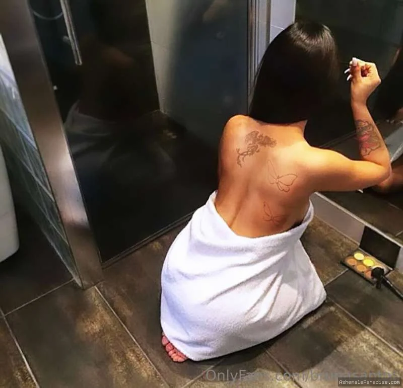 Bruna Santos — Bruna Santos — 35 fotos — OnlyFans Photos