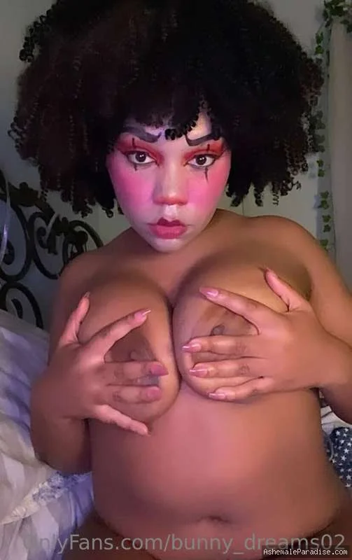 Bunny Dream — Bunny Dream — 32 fotos — OnlyFans Photos