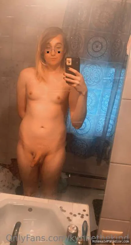 Calliope Carino — Calliope Carino — 44 fotos