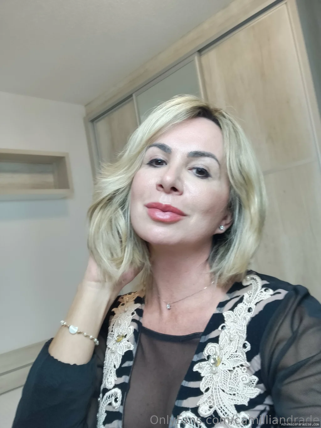 Camilli Andrade — Camilli Andrade — 60 fotos