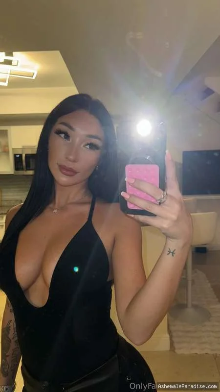 Carly Belle — Carly Belle — 33 fotos — OnlyFans Photos