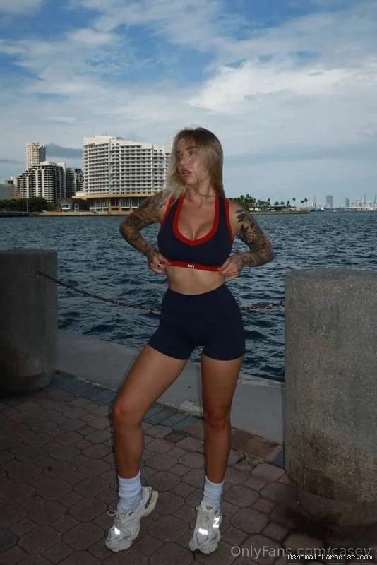 Casey Lay — Casey Lay — 28 fotos — OnlyFans Photos
