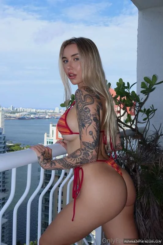 Casey Lay — Casey Lay — 28 fotos — OnlyFans Photos