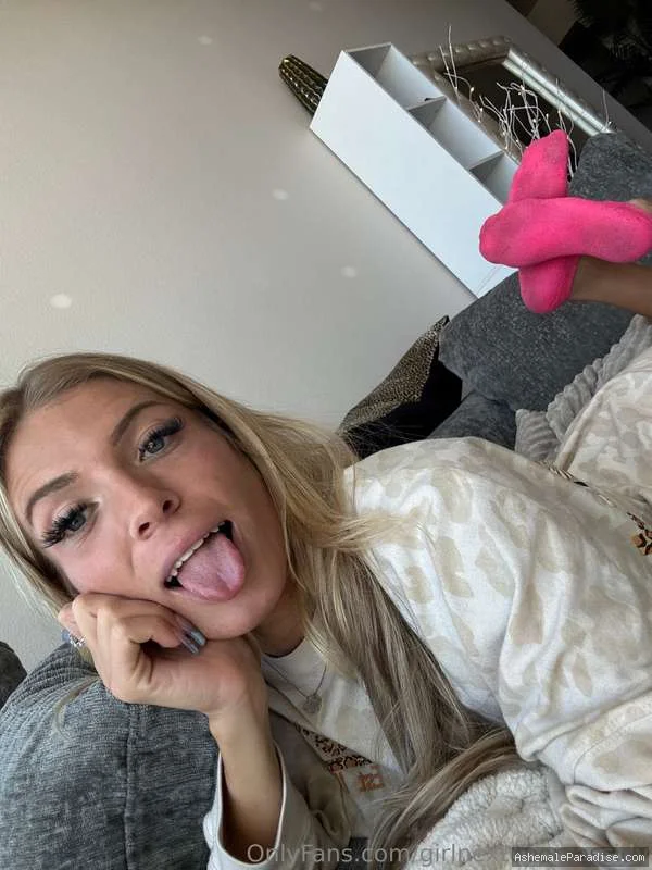 Cassidy Cauley — Cassidy Cauley — 2 fotos — OnlyFans Photos