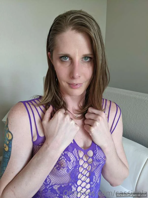 Cassie Cummings — Cassie Cummings — 32 fotos — OnlyFans Photos