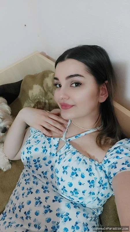 Chloe London — Chloe London — 5 fotos — OnlyFans Photos