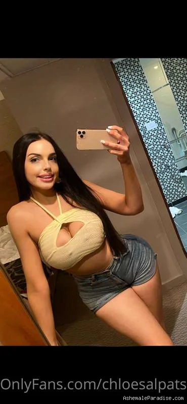 Chloe Salpa — Chloe Salpa — 35 fotos — OnlyFans Photos