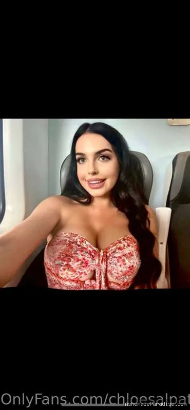 Chloe Salpa — Chloe Salpa — 35 fotos — OnlyFans Photos