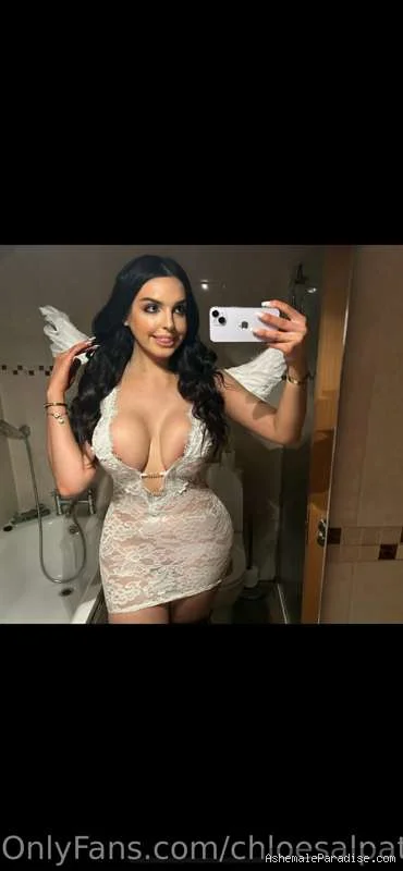 Chloe Salpa — Chloe Salpa — 35 fotos — OnlyFans Photos