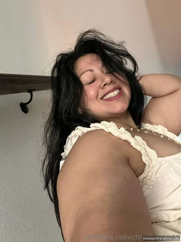 Chrystal Delicia — Chrystal Delicia — 33 fotos — OnlyFans Photos