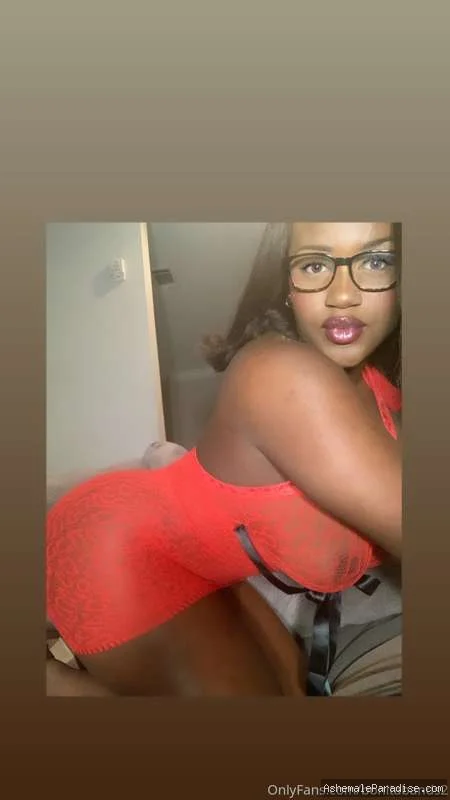 Cochina — Cochina — 16 fotos — OnlyFans Photos