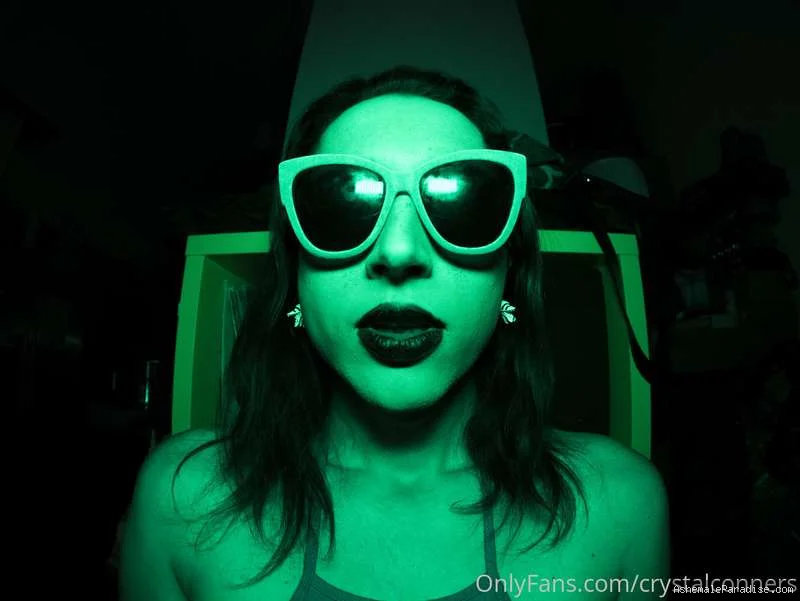Crystal Conners — Crystal Conners — 5 fotos — OnlyFans Photos