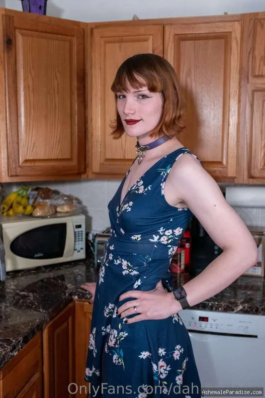 Dahlia DOOM — Dahlia DOOM — 34 fotos — OnlyFans Photos