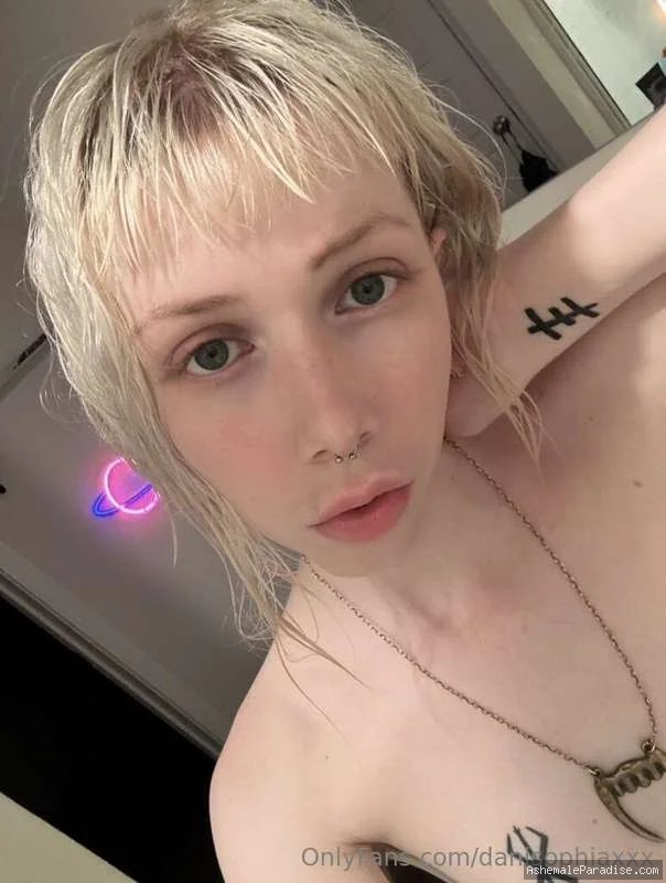 Dani Sophia — Dani Sophia — 34 fotos — OnlyFans Photos