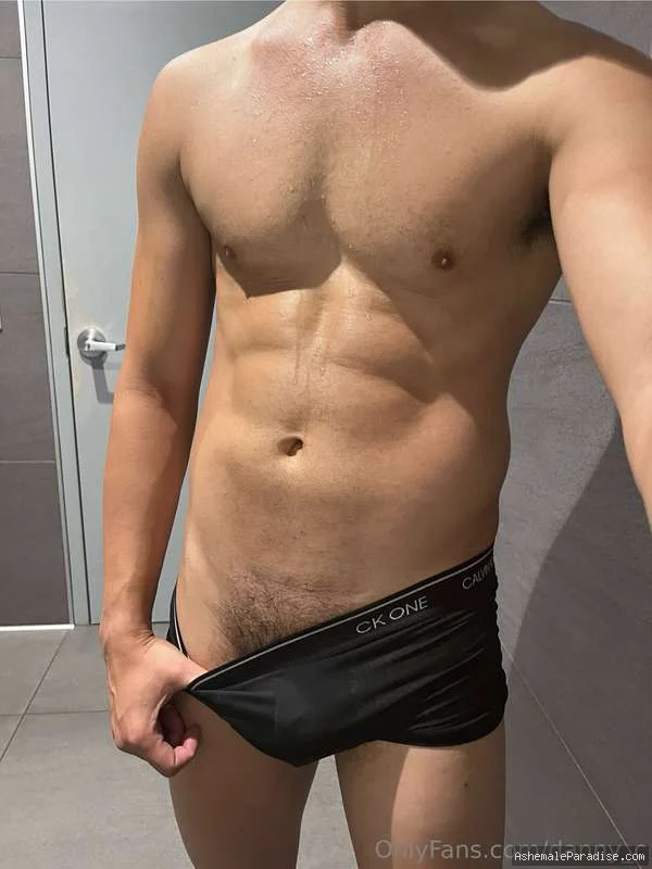 Danny Cacau — Danny Cacau — 35 fotos — OnlyFans Photos