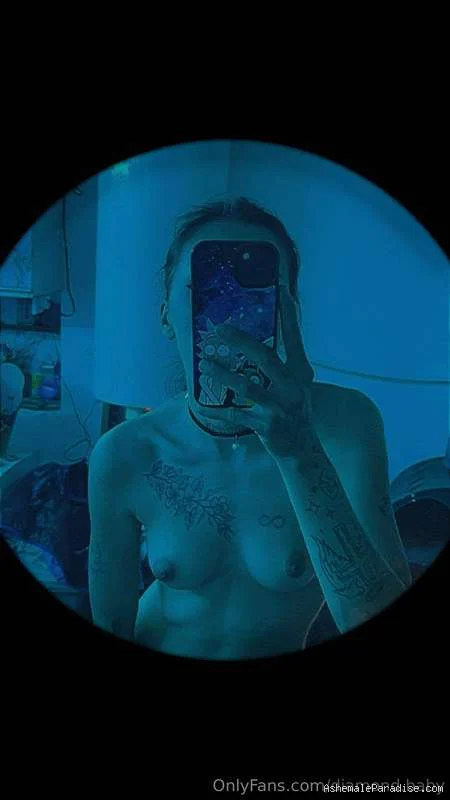 Diamond Baby — Diamond Baby — 14 fotos — OnlyFans Photos