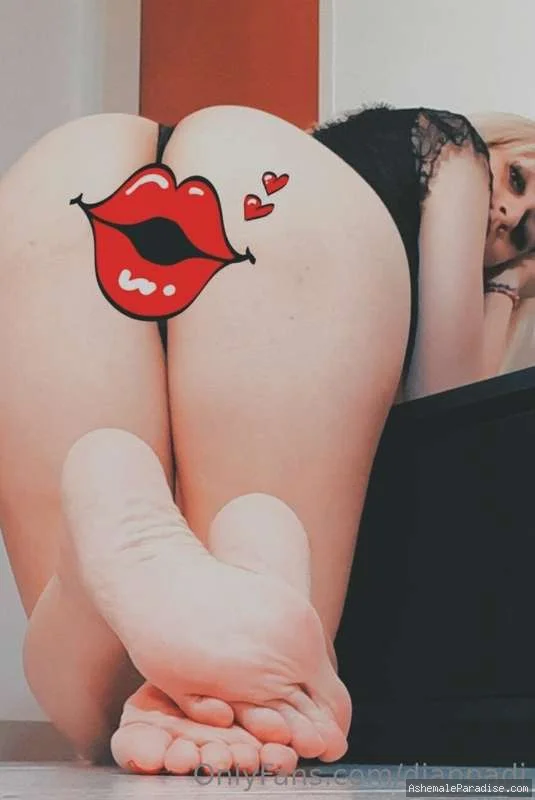 Dianna Dixxs — Dianna Dixxs — 23 fotos — OnlyFans Photos