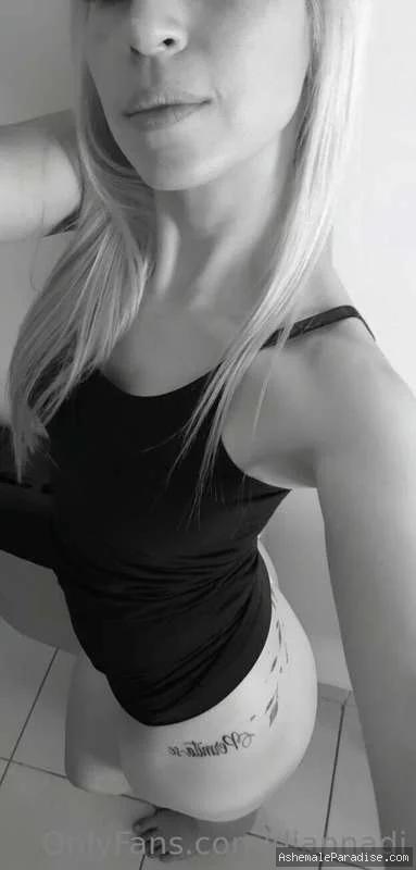 Dianna Dixxs — Dianna Dixxs — 23 fotos — OnlyFans Photos