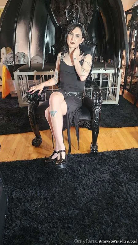 Dusti Bunny — Dusti Bunny — 34 fotos — OnlyFans Photos