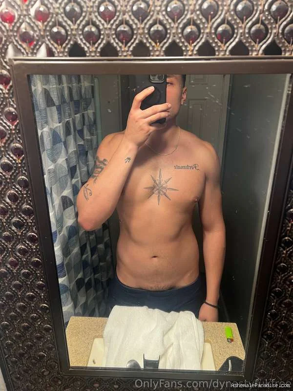 Dynasty — Dynasty — 5 fotos — OnlyFans Photos
