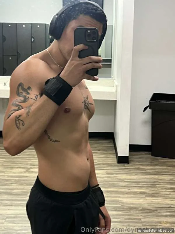 Dynasty — Dynasty — 5 fotos — OnlyFans Photos
