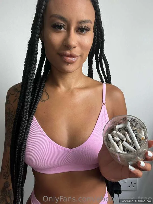 Ebony Fox — Ebony Fox — 25 fotos — OnlyFans Photos