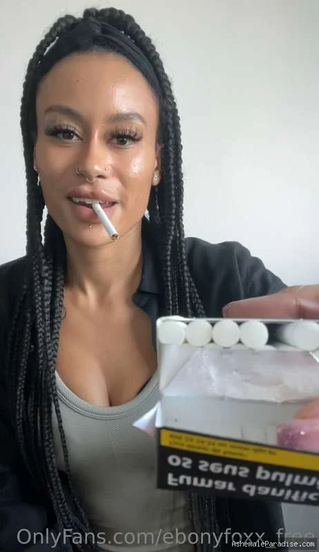 Ebony Fox — Ebony Fox — 25 fotos — OnlyFans Photos