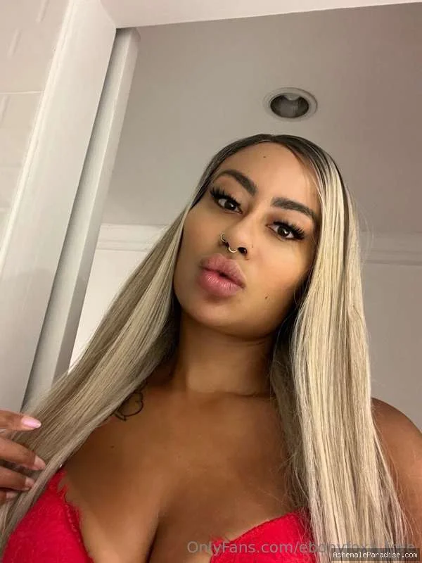 Ebony Fox — Ebony Fox — 25 fotos — OnlyFans Photos