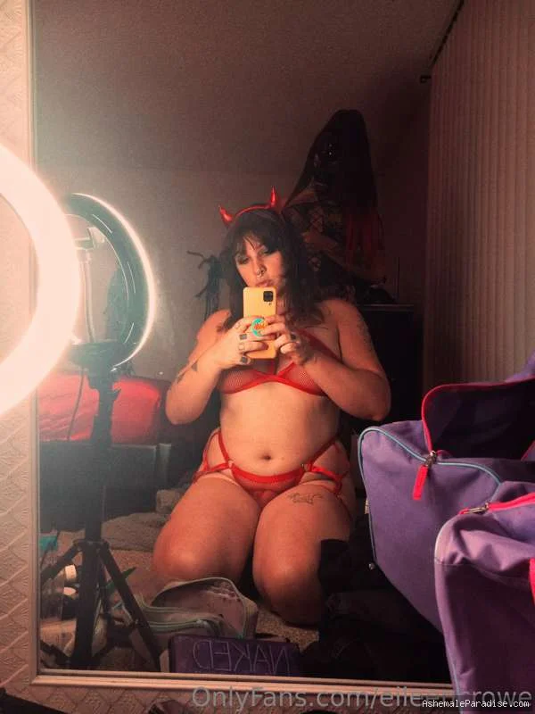 Eileen Crowe — Eileen Crowe — 31 fotos — OnlyFans Photos