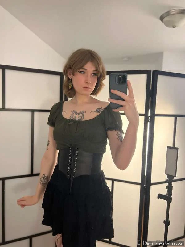 Elise Verona — Elise Verona — 85 fotos