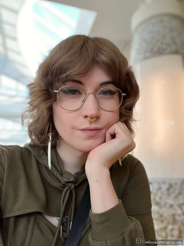 Elise Verona — Elise Verona — 85 fotos