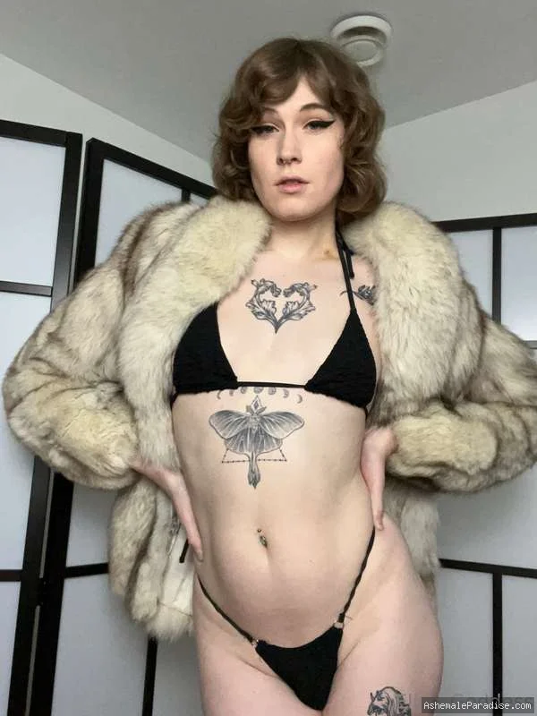 Elise Verona — Elise Verona — 85 fotos