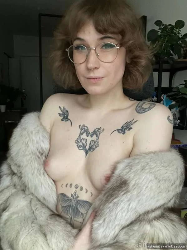 Elise Verona — Elise Verona — 85 fotos