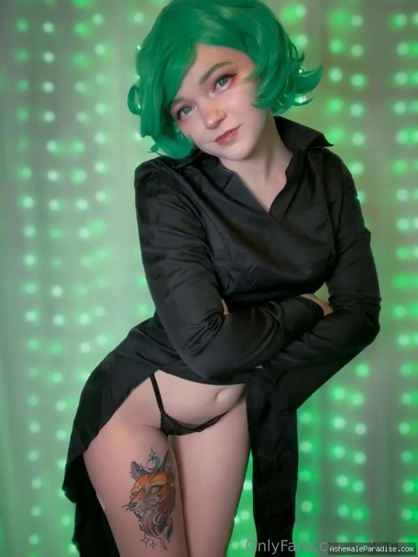 Elle C — 66 fotos