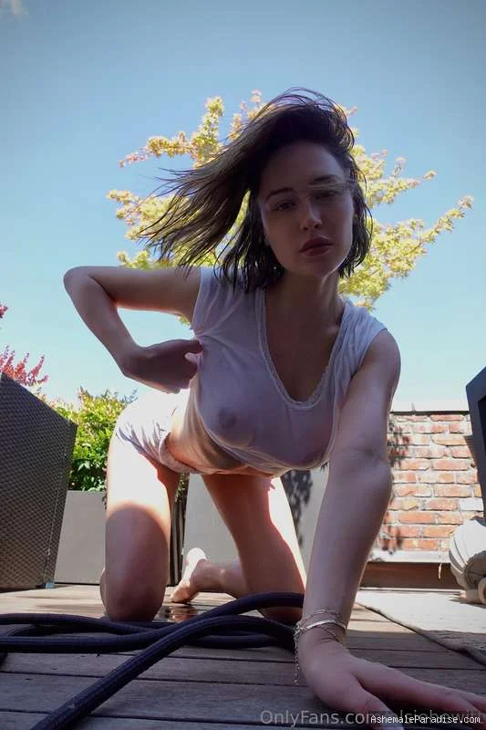 Elsie Thorne — Elsie Thorne — 4 fotos — OnlyFans Photos