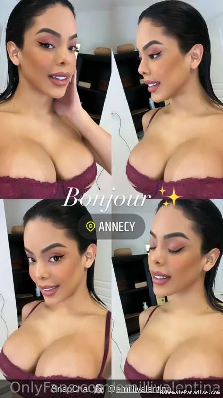 Emilly Valentina — Emilly Valentina — 34 fotos — OnlyFans Photos