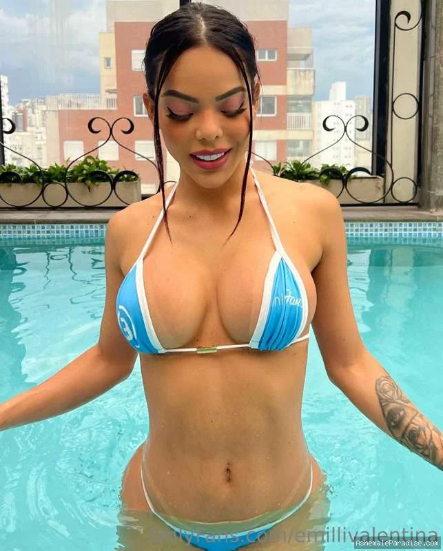 Emilly Valentina — Emilly Valentina — 34 fotos — OnlyFans Photos