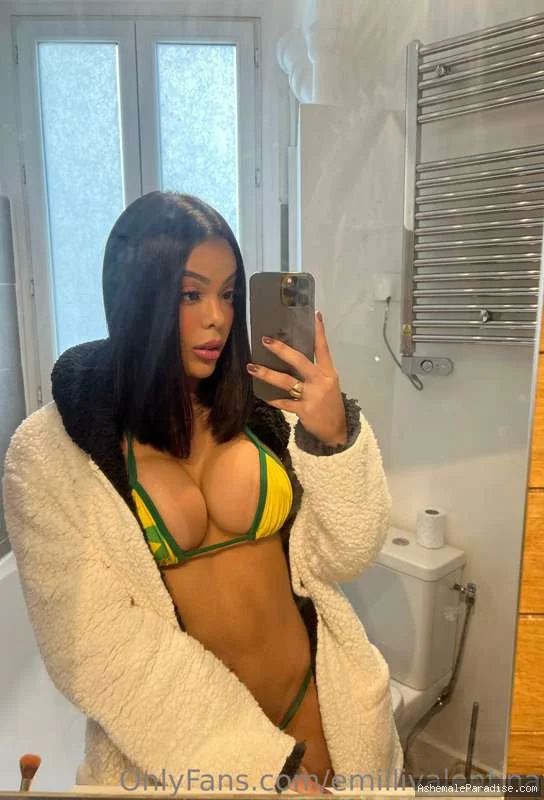 Emilly Valentina — Emilly Valentina — 34 fotos — OnlyFans Photos