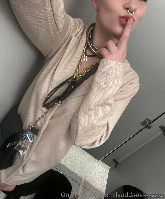 Emily Weickert — Emily Weickert — 35 fotos — OnlyFans Photos
