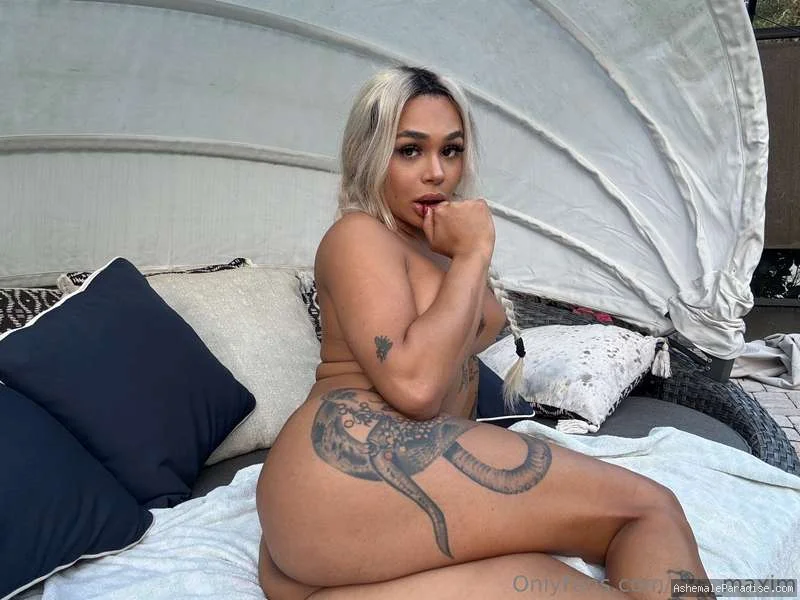 Eva Maxim — Eva Maxim — 27 fotos — OnlyFans Photos
