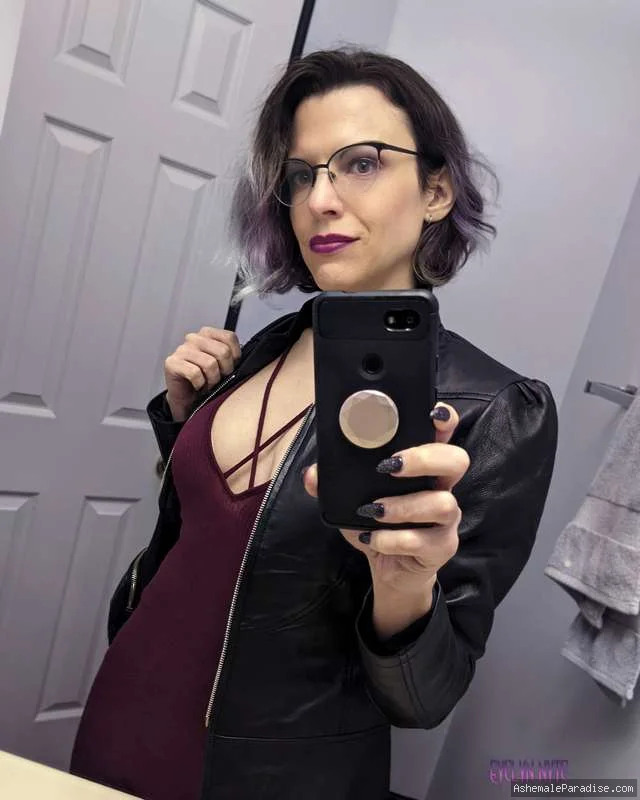 Evelyn Nyte — Evelyn Nyte — 32 fotos — OnlyFans Photos