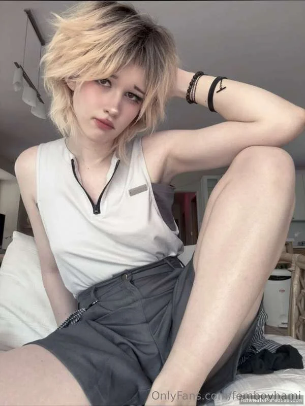 femboyhami — femboyhami — 30 fotos — OnlyFans Photos