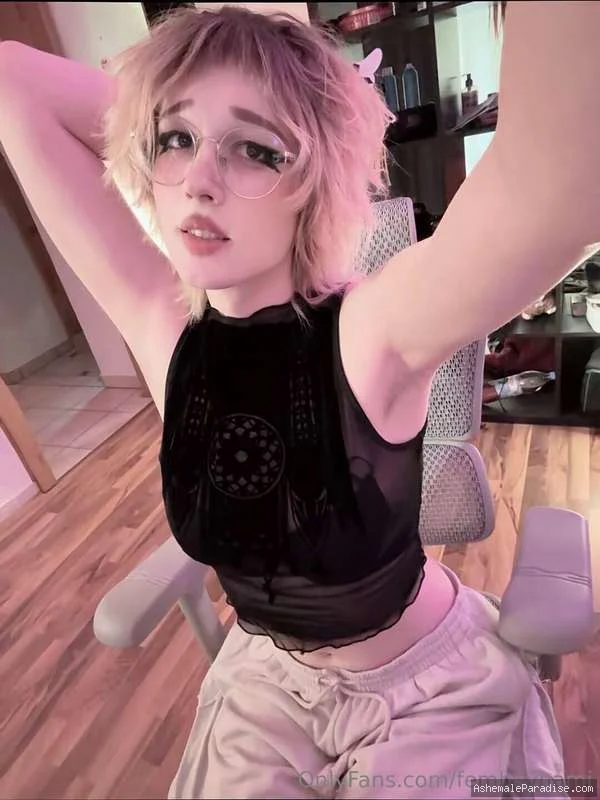 femboyhami — femboyhami — 30 fotos — OnlyFans Photos
