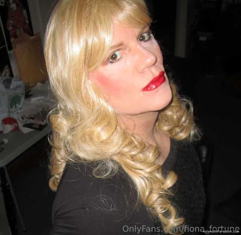 Fiona Fortune — Fiona Fortune — 18 fotos — OnlyFans Photos