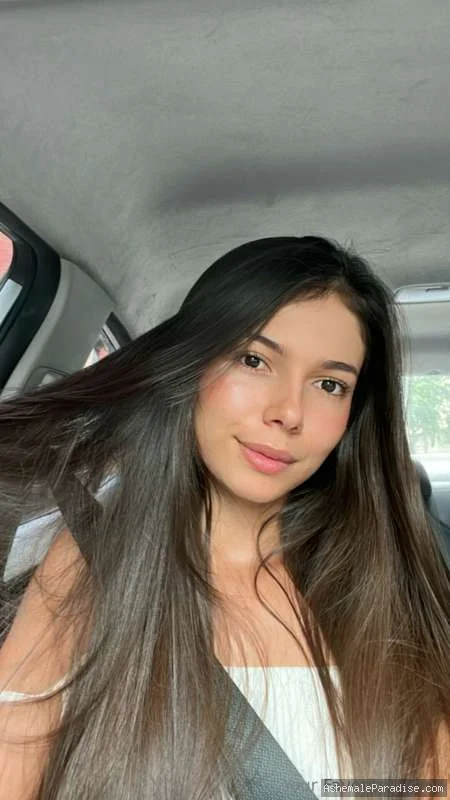 Gabriela B — Gabriela B — 36 fotos — OnlyFans Photos